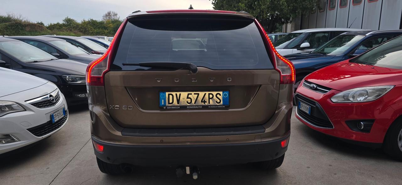 Volvo XC 60 XC60 D5 AWD Kinetic