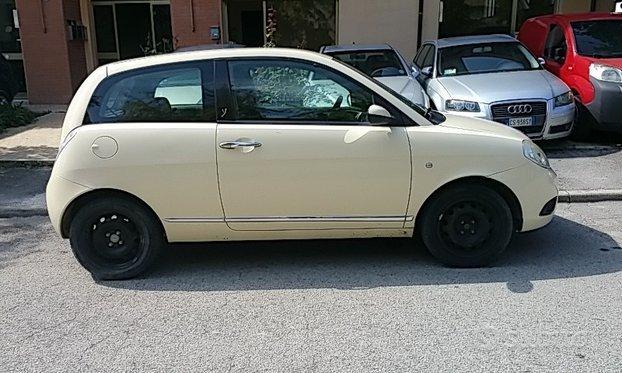 Lancia Ypsilon 1.3 MJT 90CV Oro