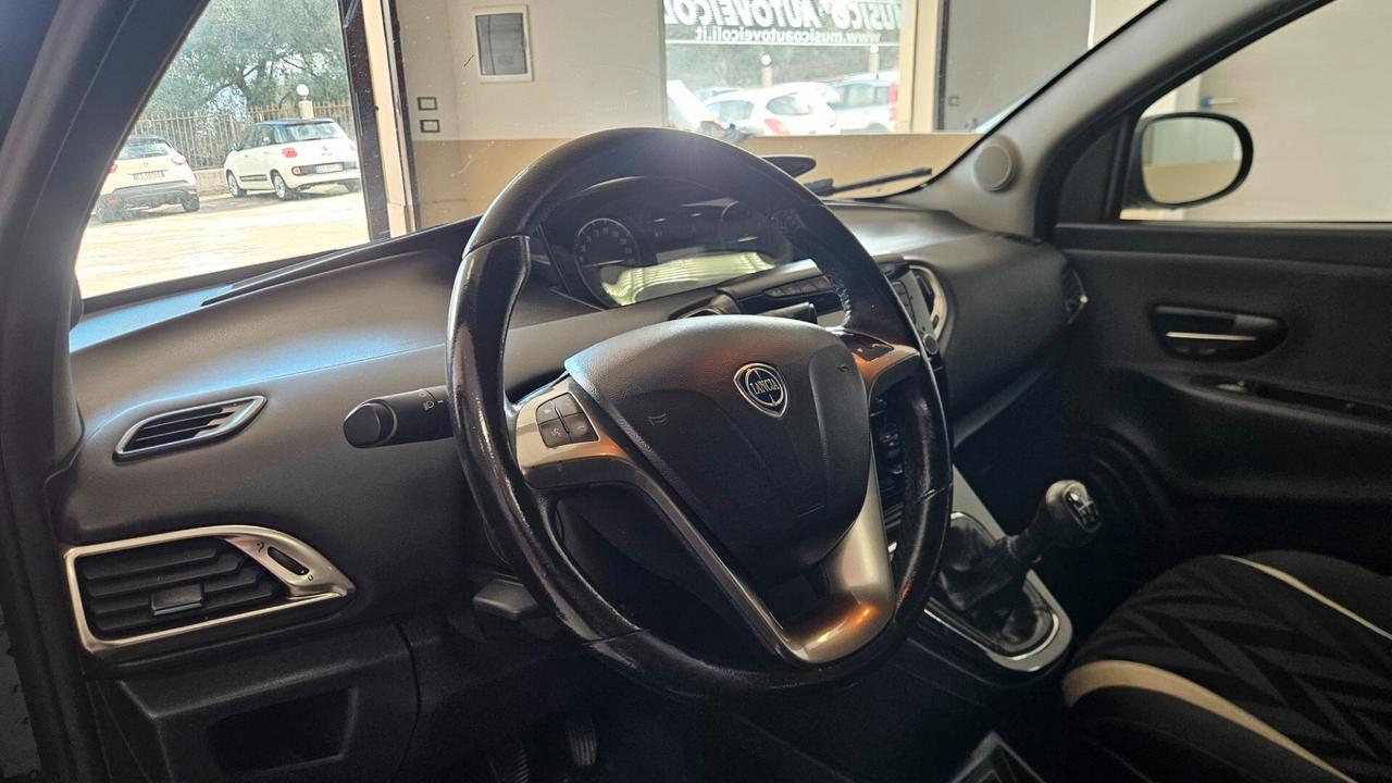 Lancia Ypsilon 1.3 MJT 16V 95 CV 5 porte S&S Platinum