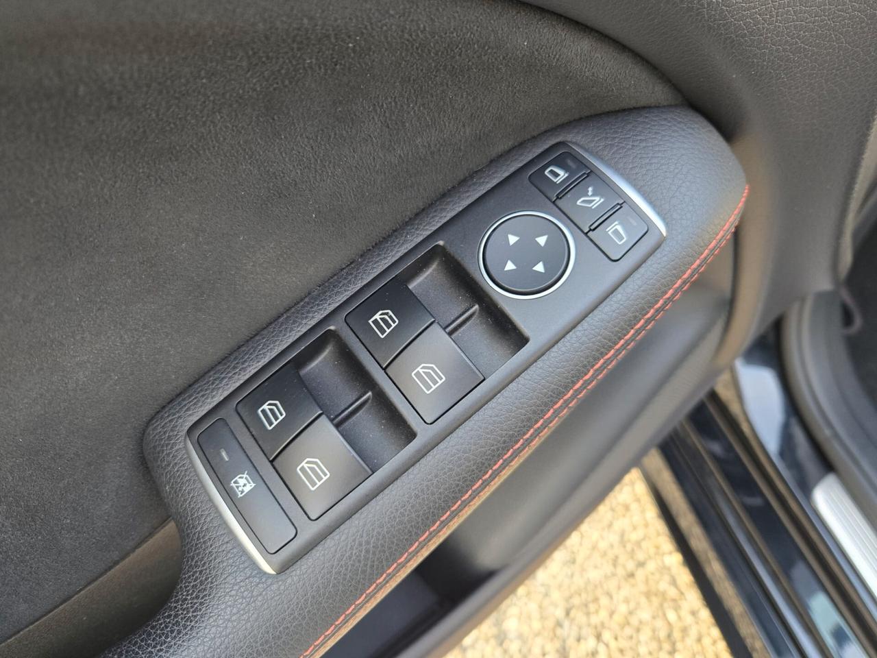 Mercedes-benz B 200 d Premium TETTO E GANCIO TRAINO