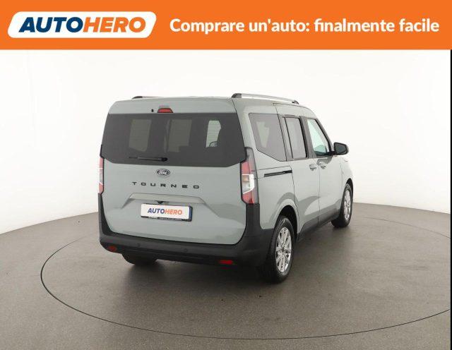 FORD Tourneo Courier 1.0 EcoBoost Powershift Titanium