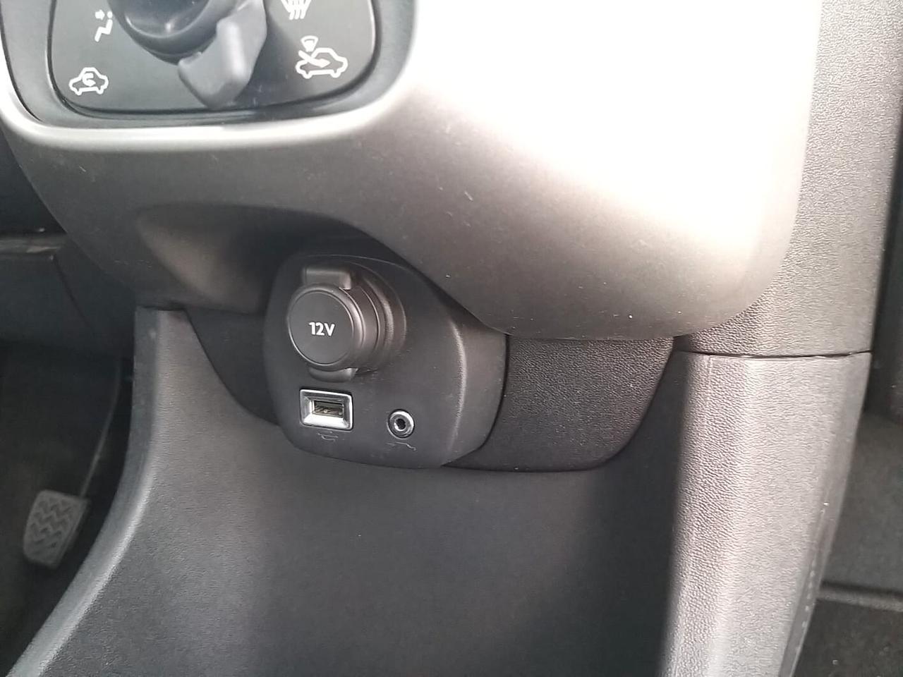 Peugeot 108 VTi 68 5 porte Active TOP!
