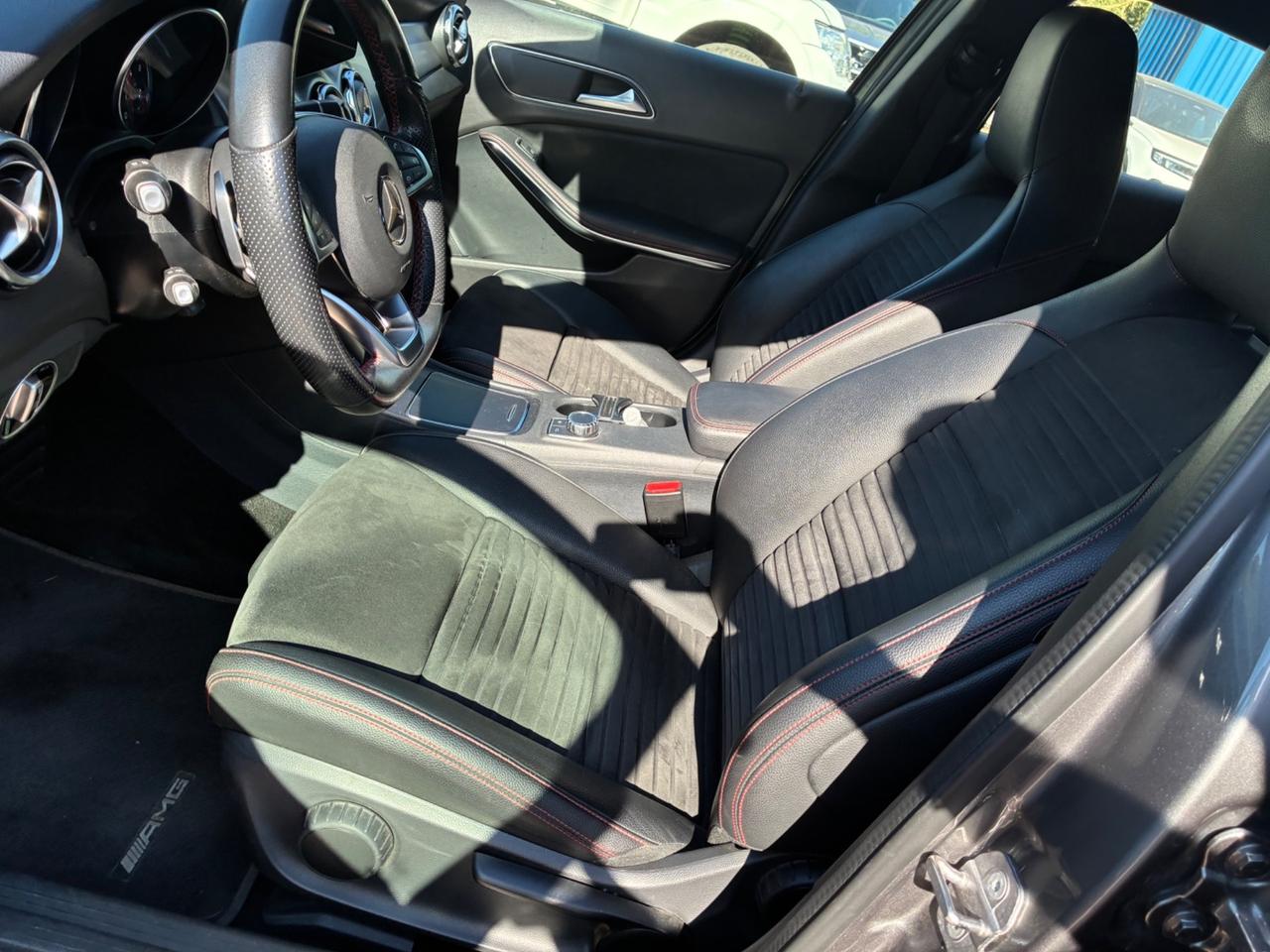 Mercedes-benz GLA 180 200 Premium