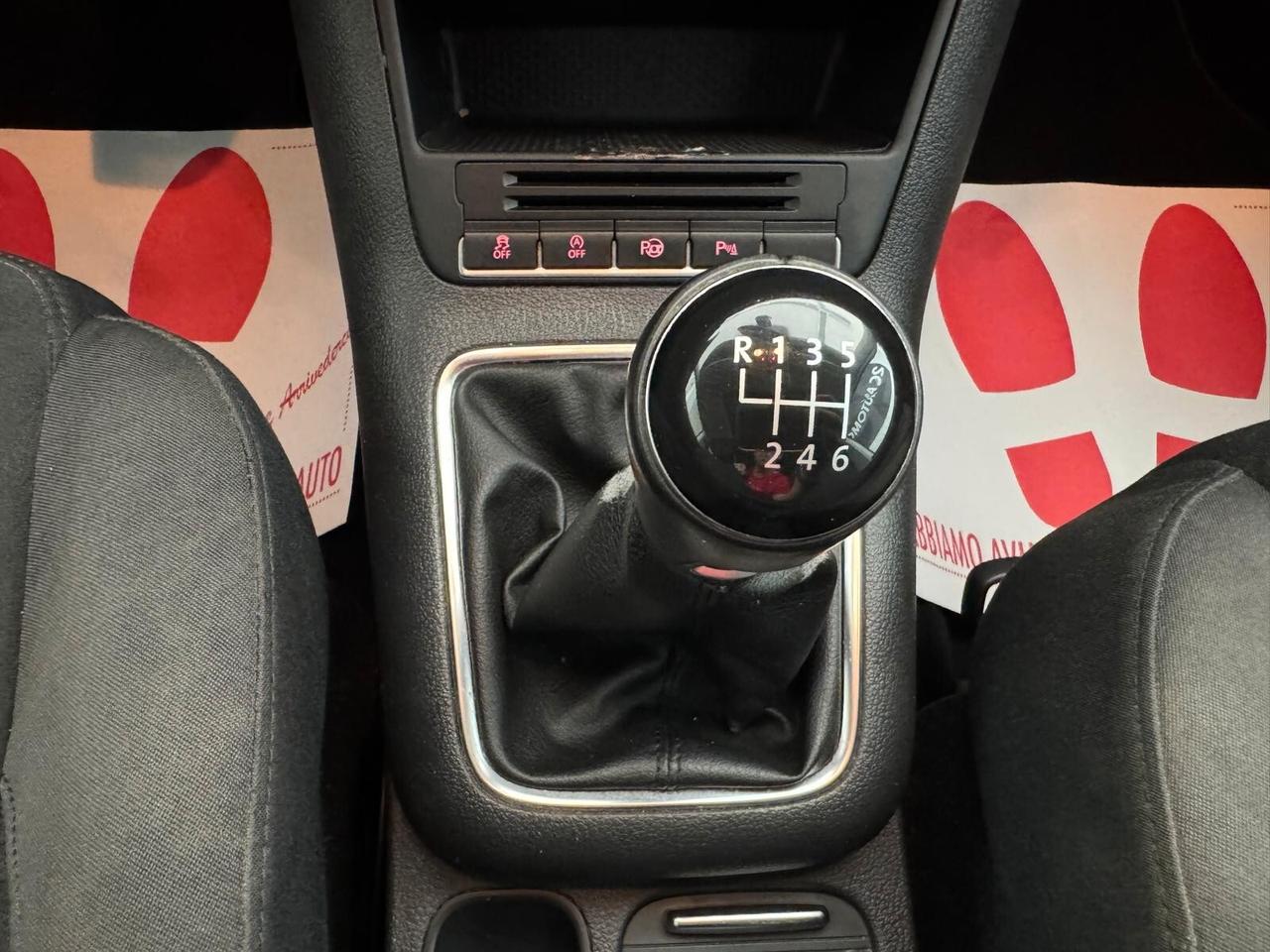 Volkswagen Tiguan / 2.0cc 140 CV / Diesel / Tetto /119000 km