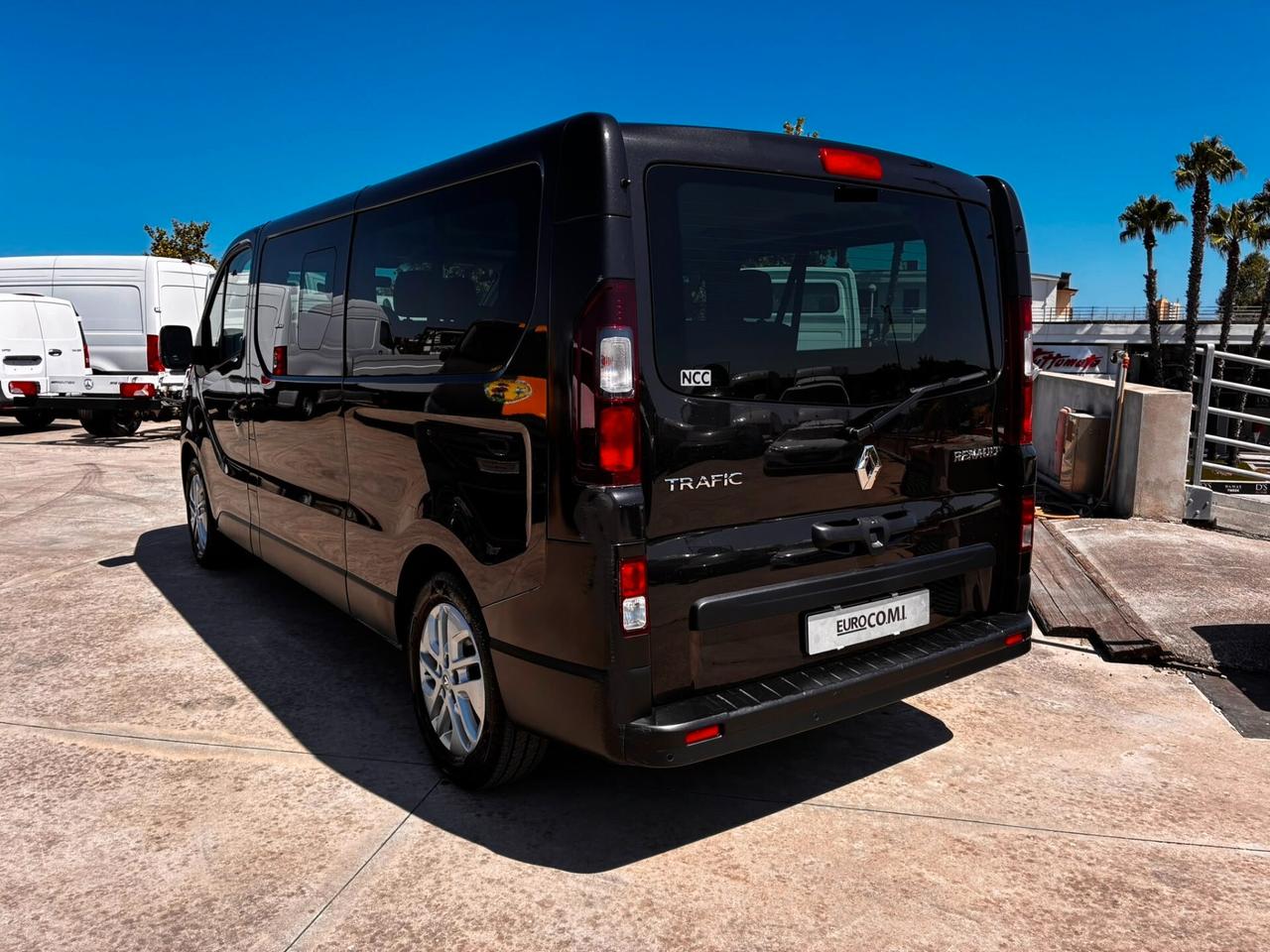 Renault Trafic 9 posti 2.0 dci 145 cv