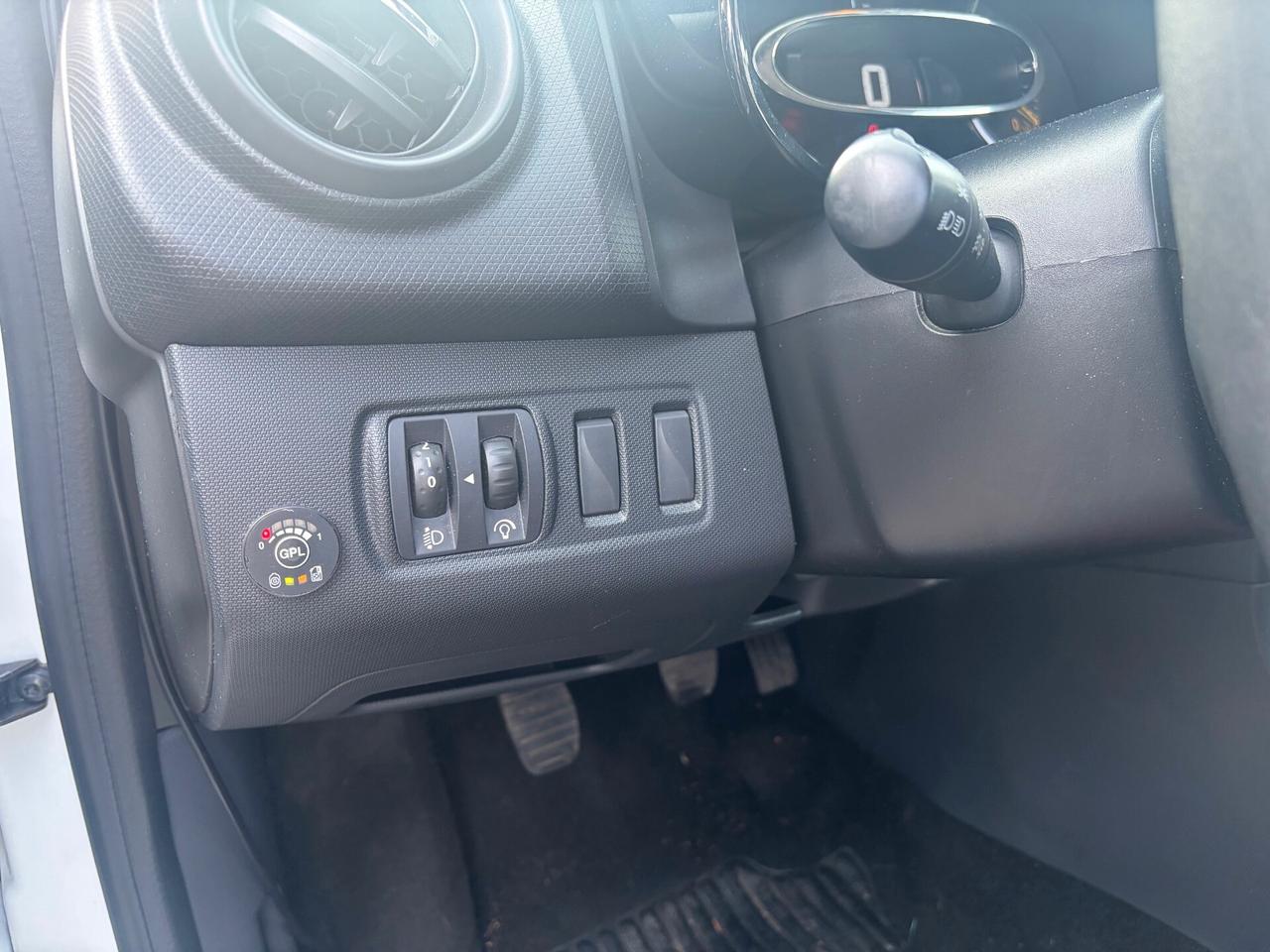 Renault Clio 1.2 75CV GPL 5 porte Van