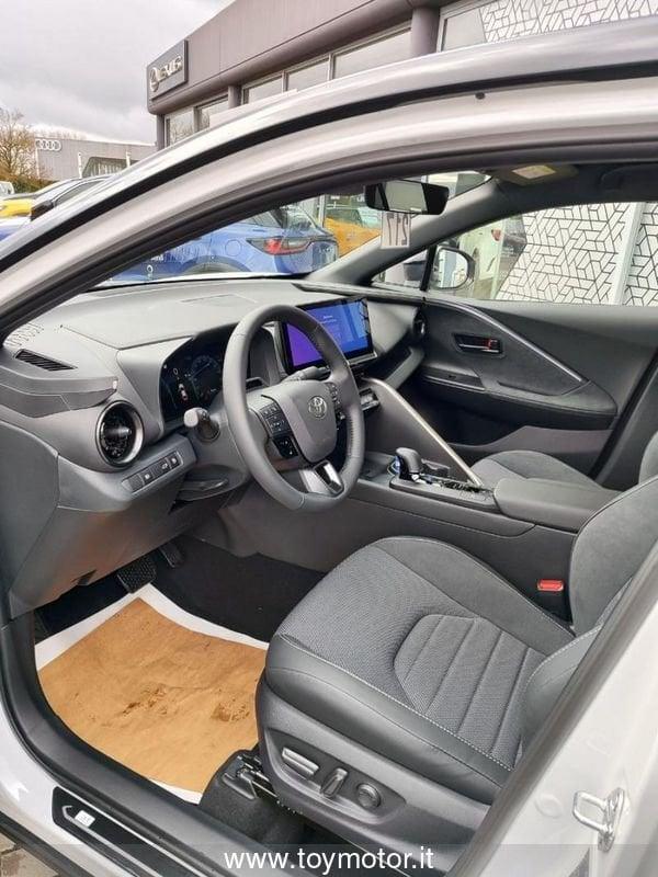 Toyota C-HR (2023-) 1.8 HV Lounge