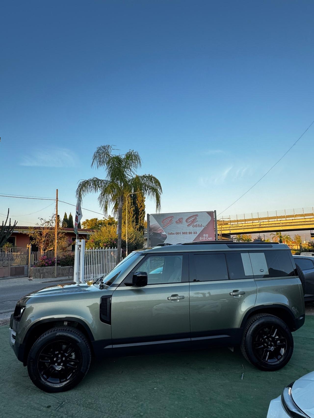 Land Rover Defender 110 3.0D I6 200 CV Tetto X-Dynamic SE