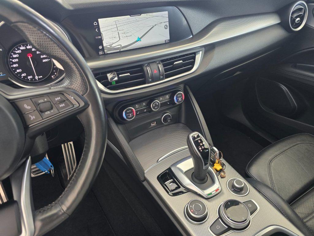 Alfa Romeo Stelvio 2.2 Turbodiesel 210 CV AT8 Q4 Veloce
