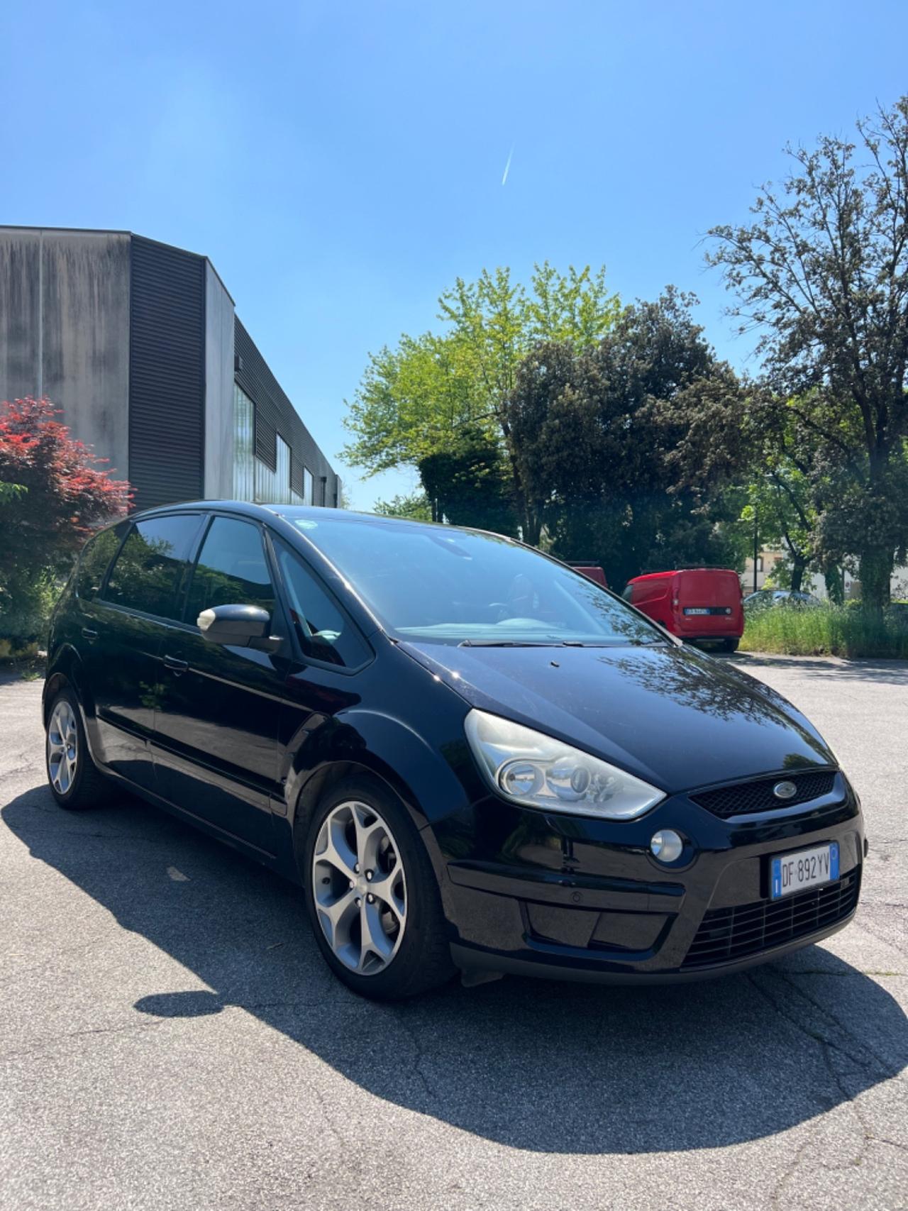 Ford S-Max 2.0 TDCi 140CV Titanium DPF