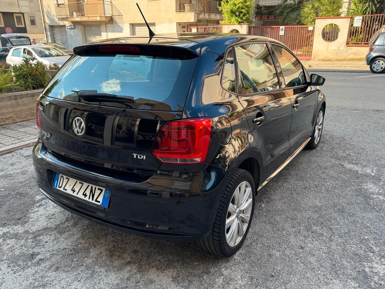 VW POLO 1.6 TDI 75 CV. E5 TRENDLINE