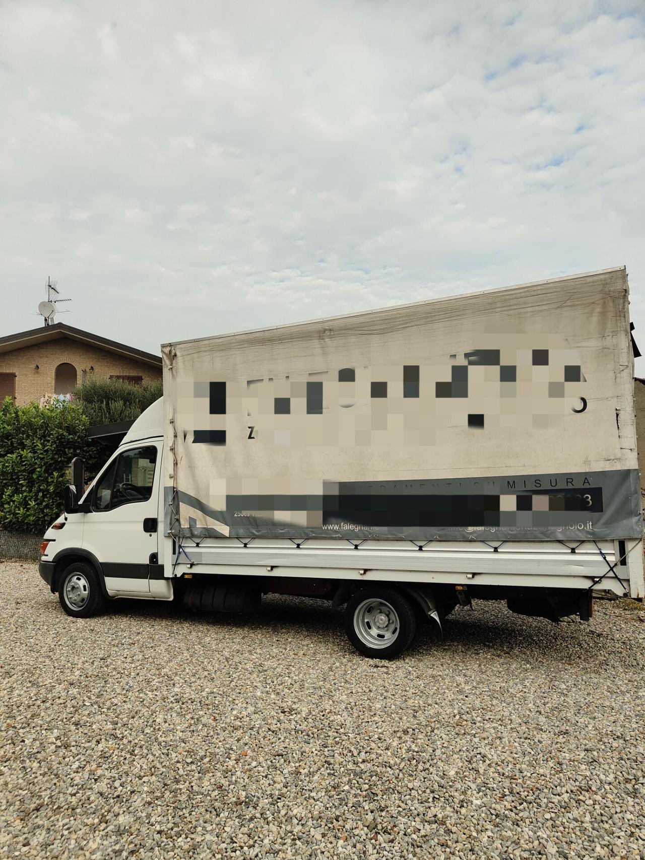 Iveco Daily 35.C11 anno 2002 con cassone centina e telone