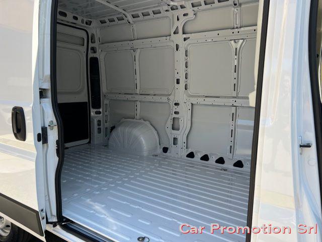 FIAT Ducato 35 2.2 Mjt 140CV PL Cabinato