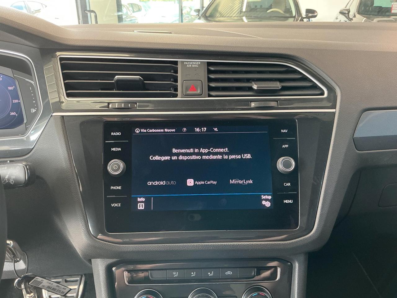 Volkswagen Tiguan 2.0 Diesel R-Line Cambio Automatico 4x4