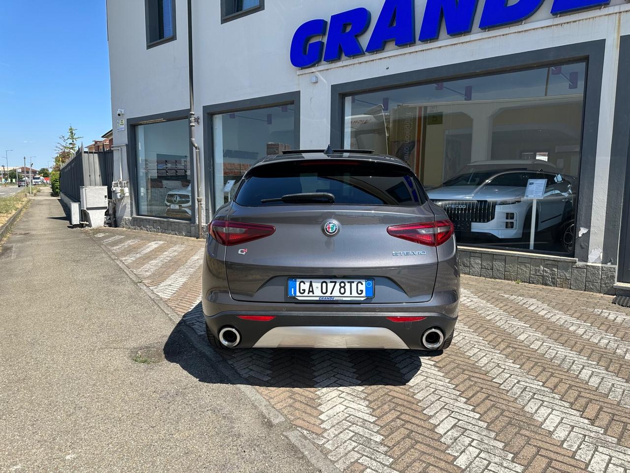 Alfa Romeo Stelvio 2.2 Turbodiesel 210 CV AT8 Q4 Veloce