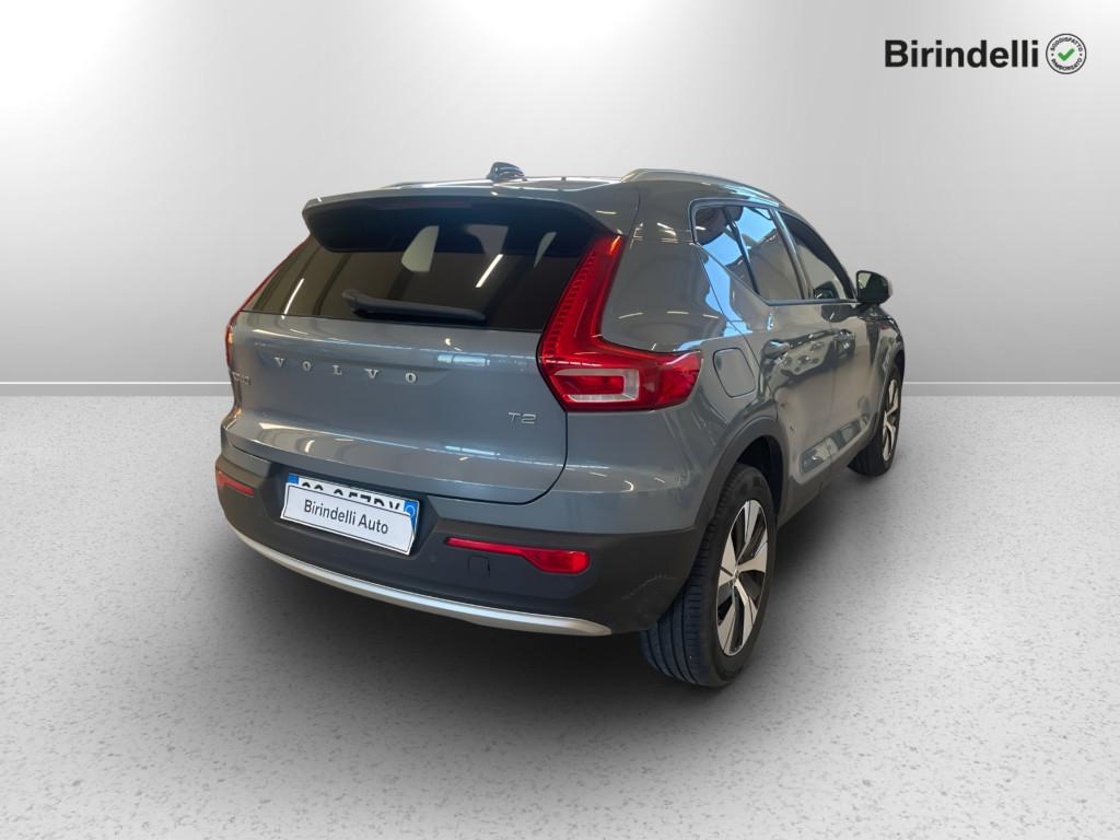 VOLVO XC40 (2017-->) - XC40 T2 Momentum