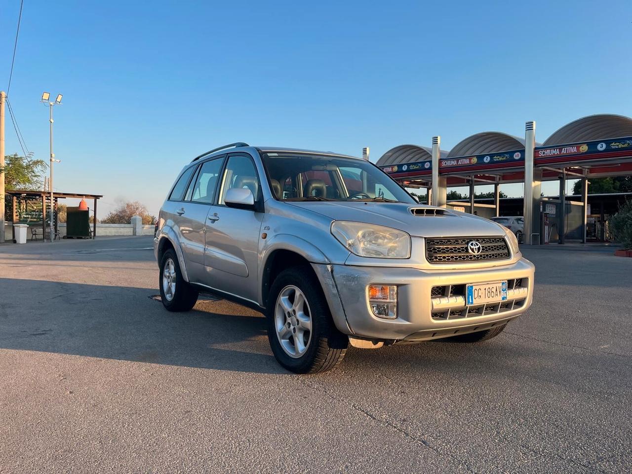 Toyota RAV 4 RAV4 2.0 Tdi D-4D cat 5 porte Sol