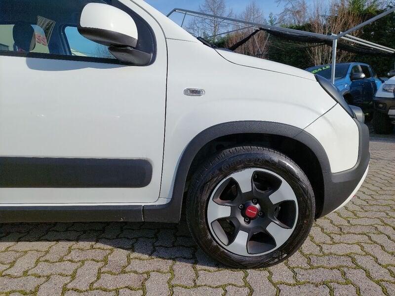 FIAT Panda 1.0 FireFly S&S Hybrid City Cross