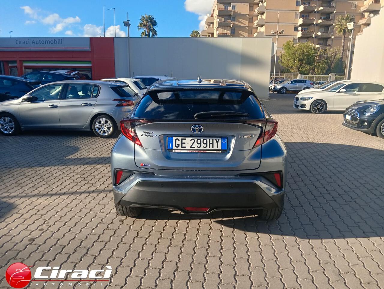 Toyota C-HR 1.8 Hybrid E-CVT Trend