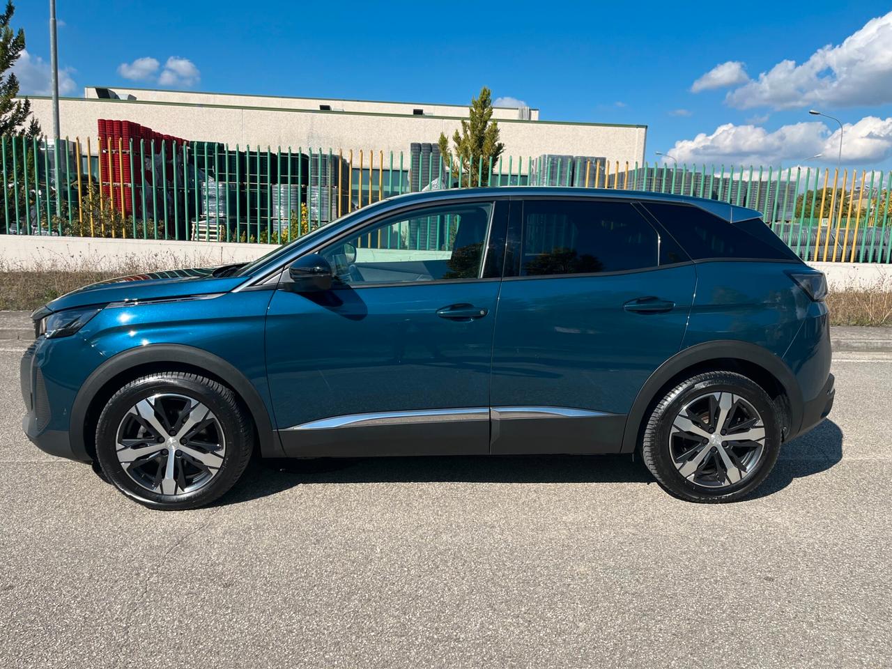 Peugeot 3008 1.5 bluehdi Allure Pack 130 cv