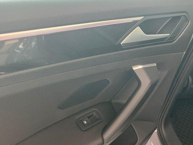 VOLKSWAGEN Tiguan 2.0 TDI 150 CV SCR DSG Elegance