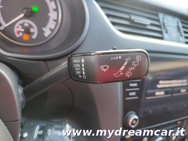 SKODA Octavia 1.5 DSG Wagon Ambition G-Tec