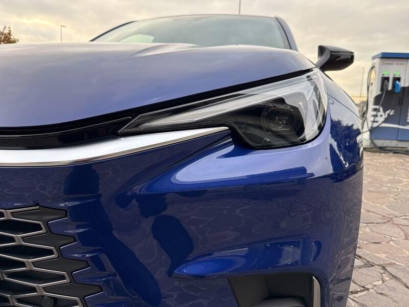 Lexus LBX LBX Hybrid Elegant