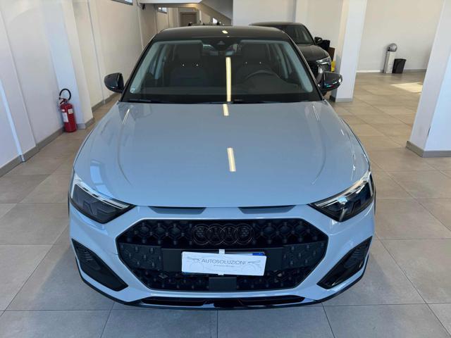 AUDI A1 allstreet 30 TFSI S tronic Identity Contrast
