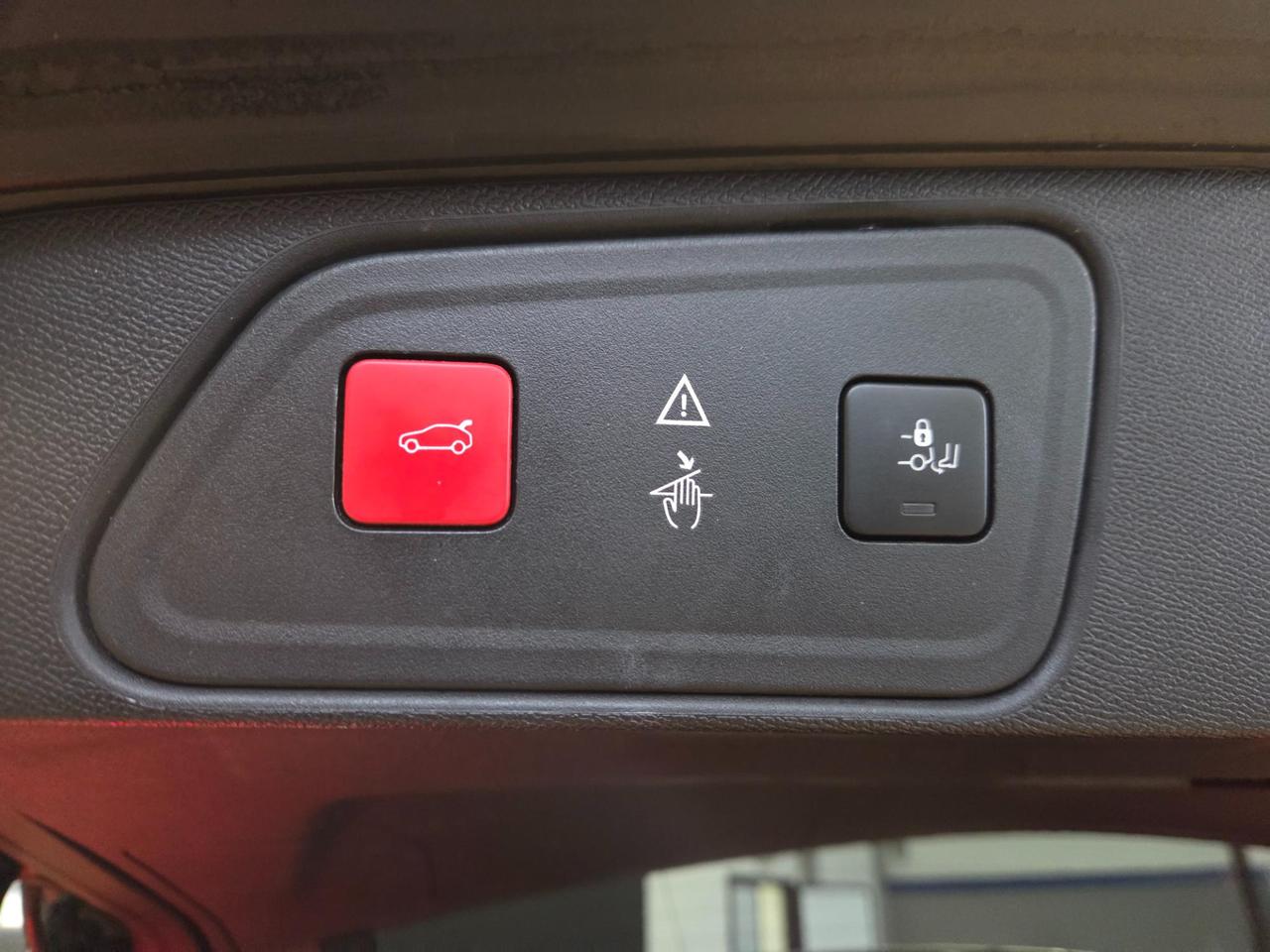 Peugeot 3008 3008 1.6 bluehdi GT Line s&s 120cv eat6