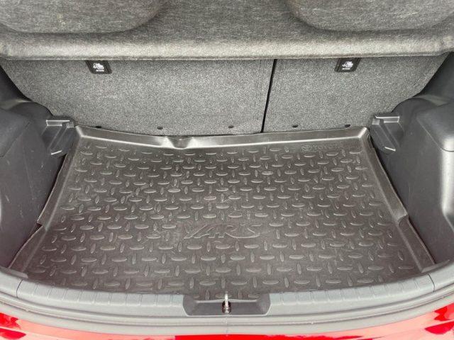TOYOTA Yaris 1.5 Hybrid 5 porte Cool