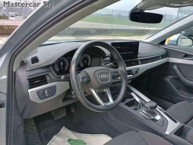 AUDI A4 Avant 2.0 tdi Bus Advantage 163cv S Tronic GE642DA