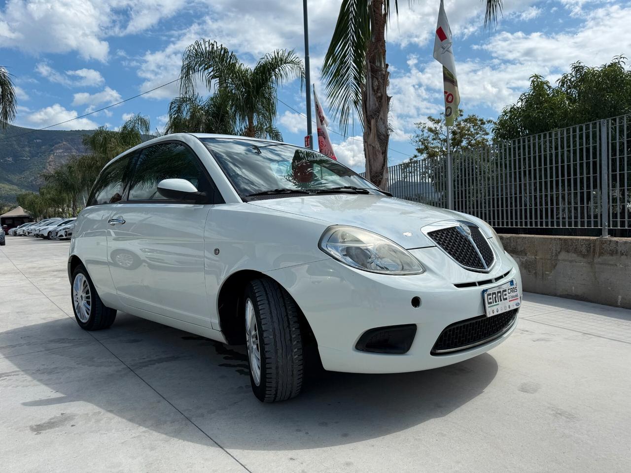 LANCIA YPSILON ANNO 2008 1.2 BENZINA 60 CV