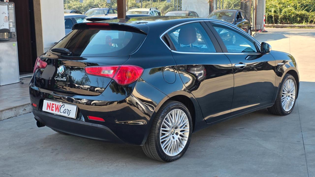 Alfa Romeo Giulietta 1.6 JTDm-2 105 CV Exclusive