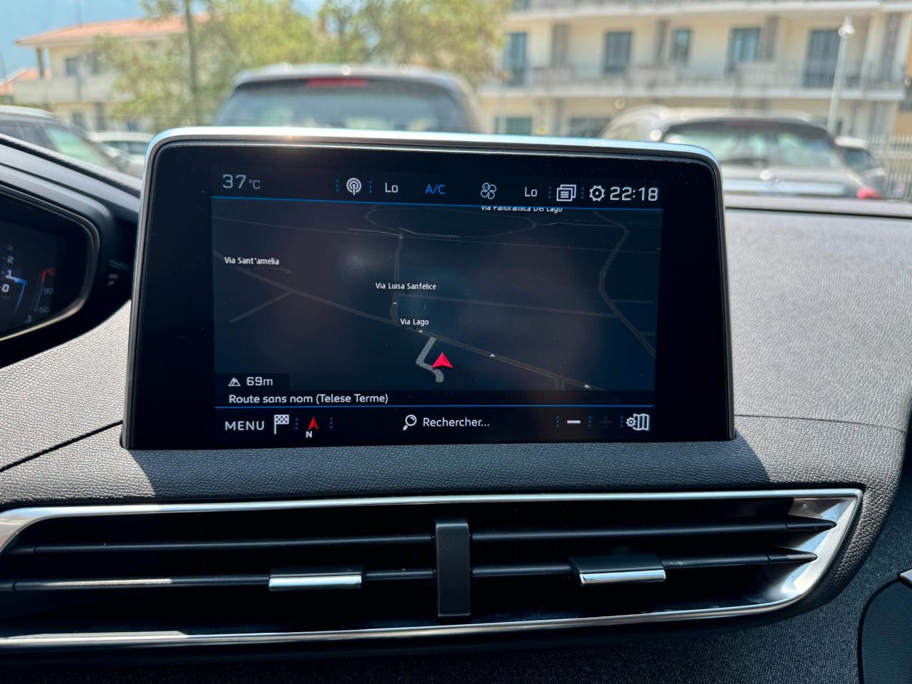 Peugeut 3008 1.5 130 cv At 8 Allure + Fari