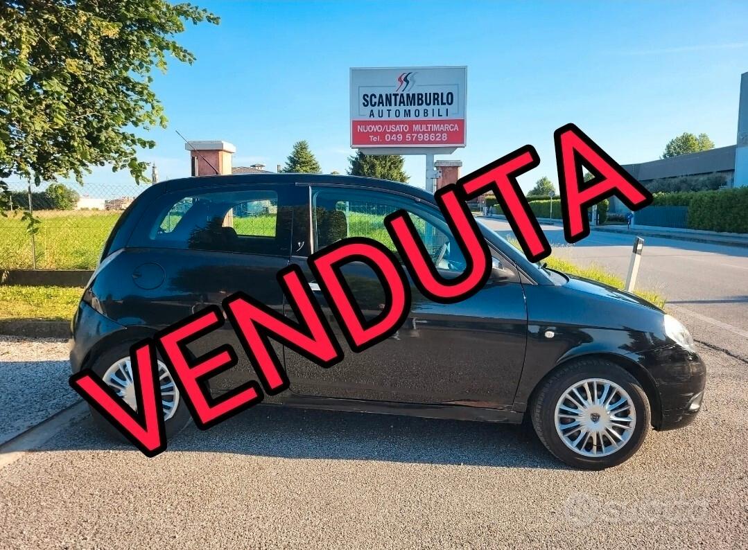 Lancia Ypsilon 1.2 Argento