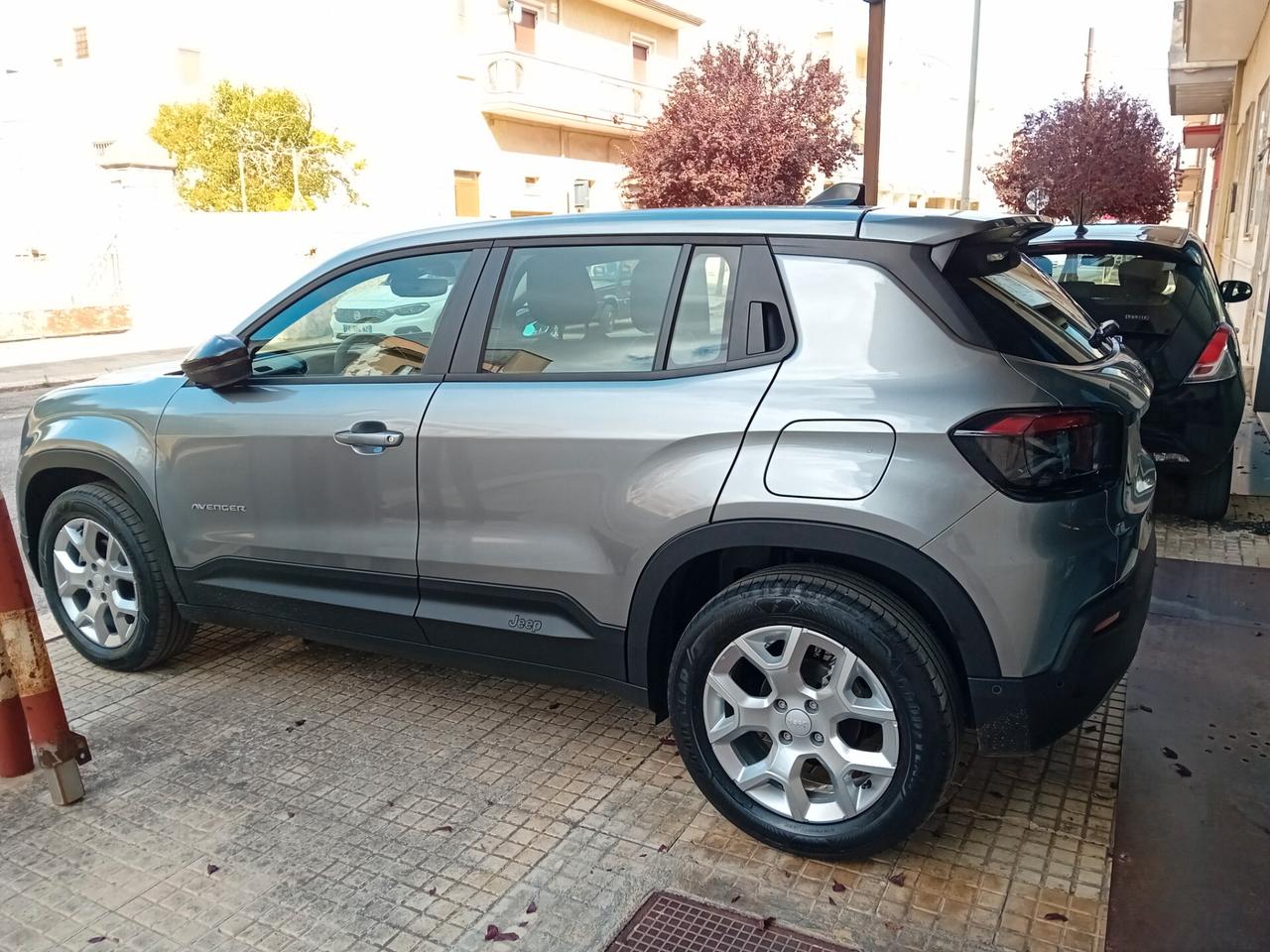 Jeep Avenger 1.2 Turbo 100 CV Altitude