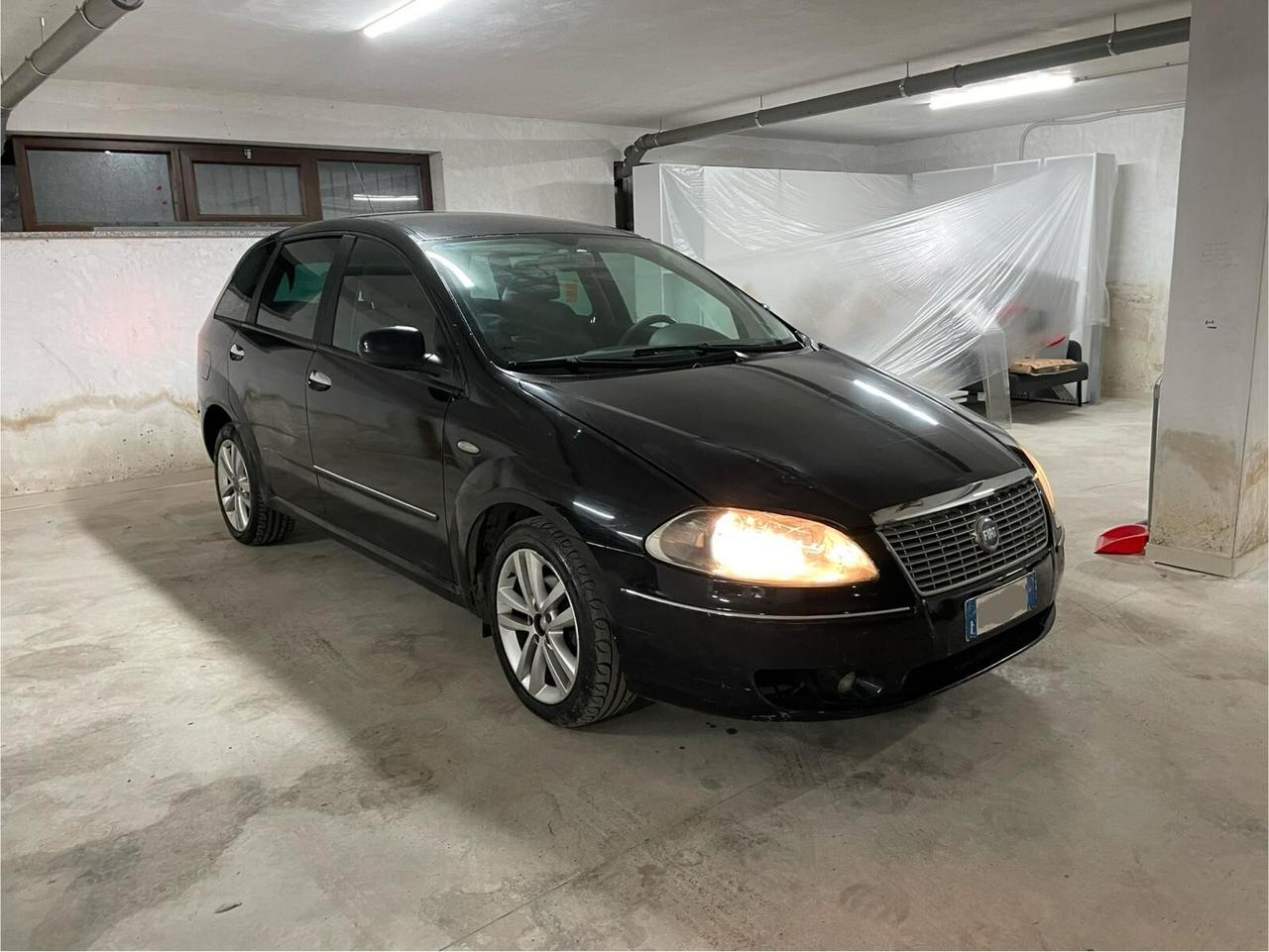 Fiat Croma 1.9 Multijet Active