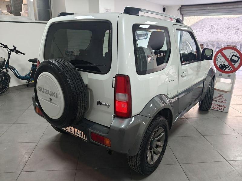 Suzuki Jimny 1.3 VVT Evolution+ 4WD A/T 3p