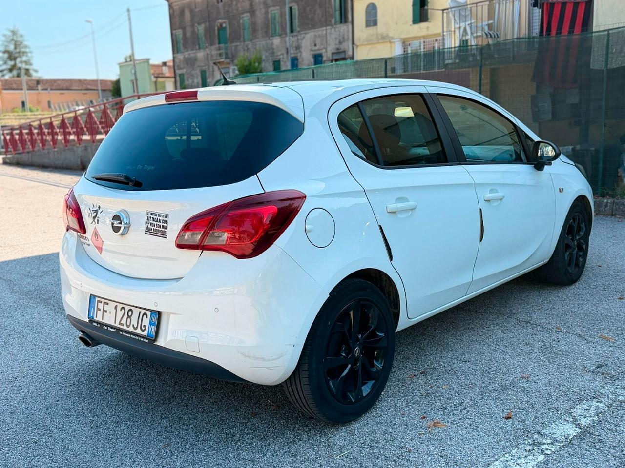 Opel Corsa 1.4 90CV GPL Tech 5 porte Cosmo