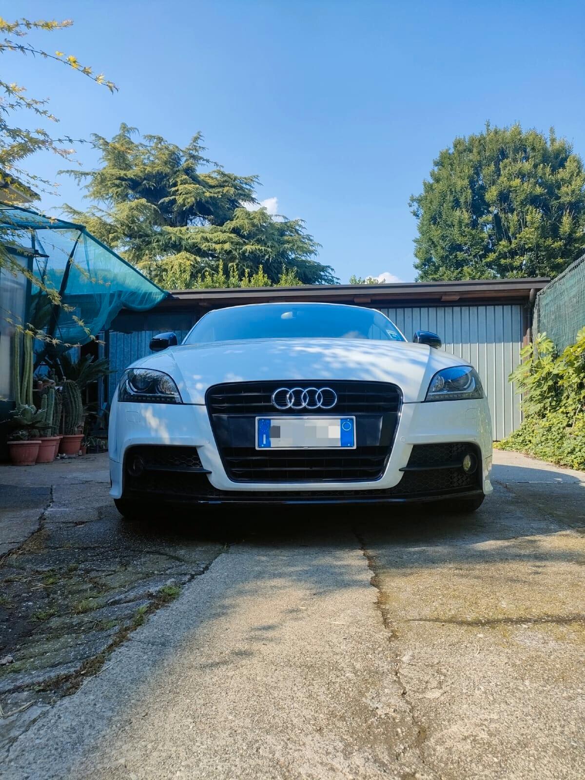 Audi TT Coupé 1.8 TFSI S tronic