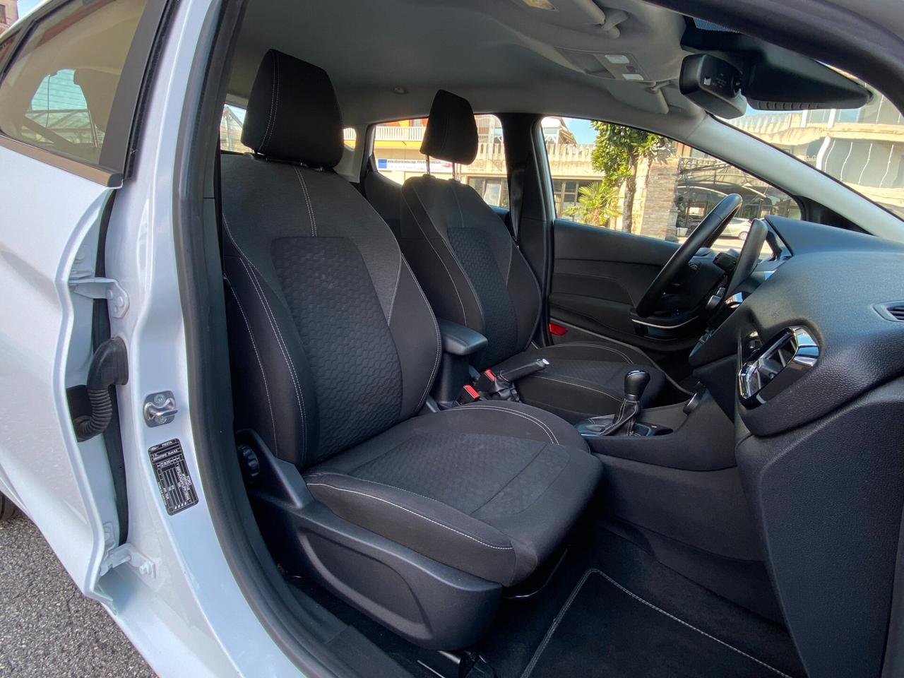 Ford Fiesta 1.1 75 CV Titanium + Comfort Pack