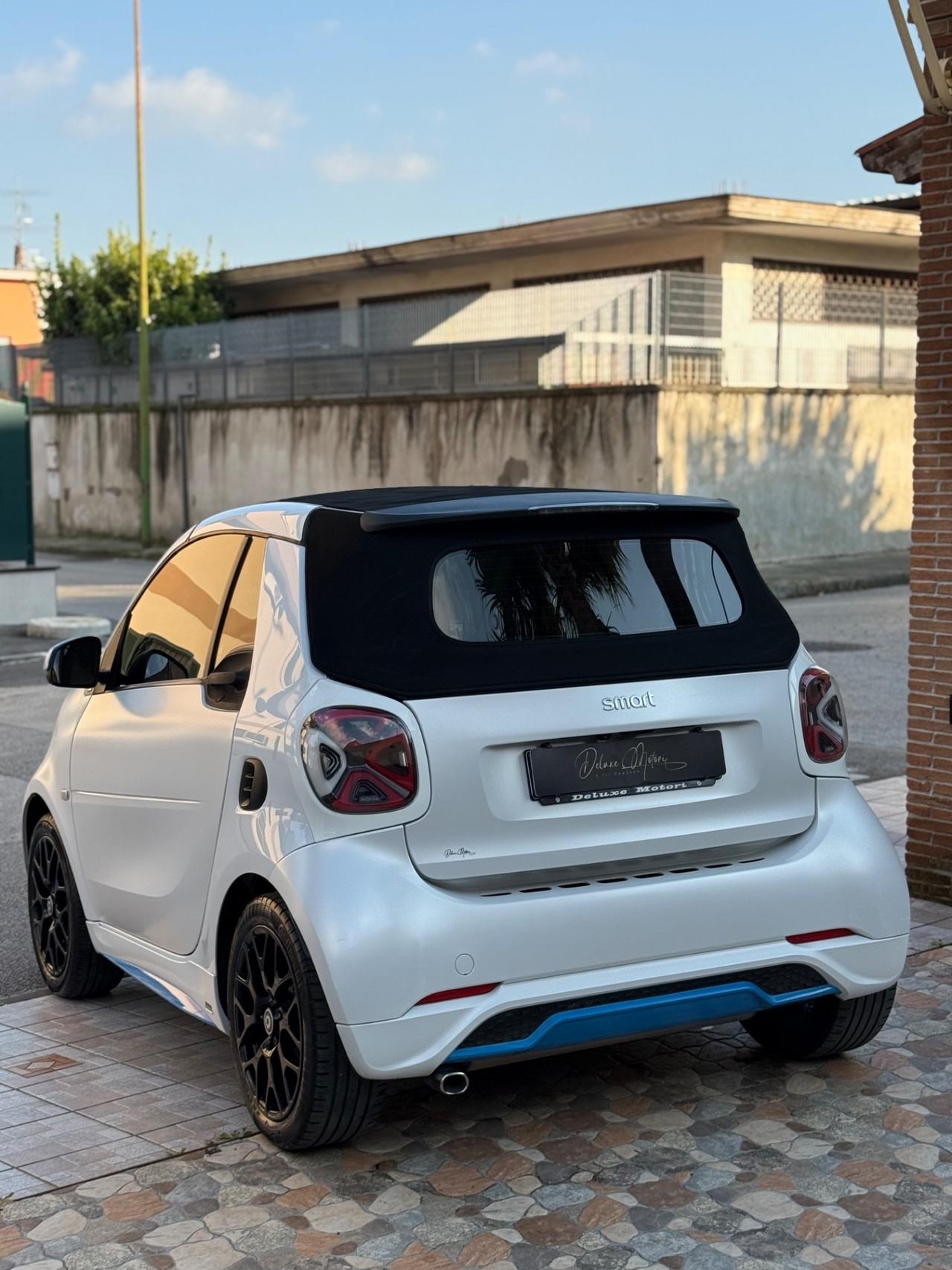 Smart ForTwo 90 0.9T twinamic cabrio Urbanrunner Proxy