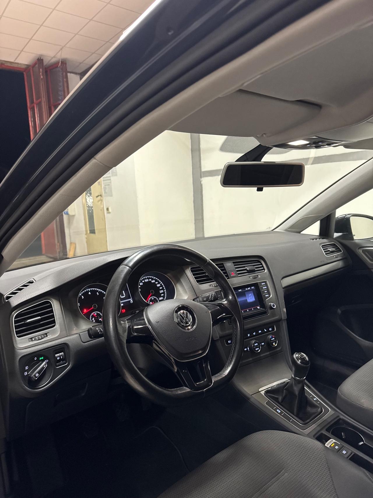 Volkswagen Golf 1.2 TSI 85 CV 5p. Trendline BlueMotion Technology