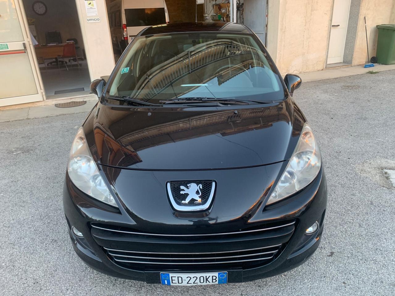 Peugeot 207 1.6 HDi 90CV 5p. Energie Sport