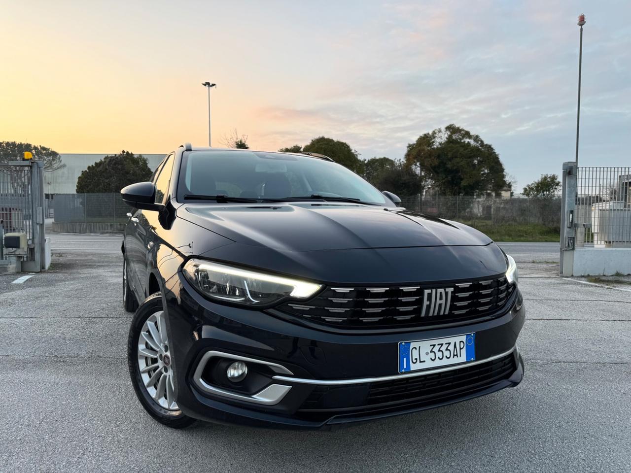 FIAT TIPO 1.6 Mjt 130Cv S.W. - Led Navi