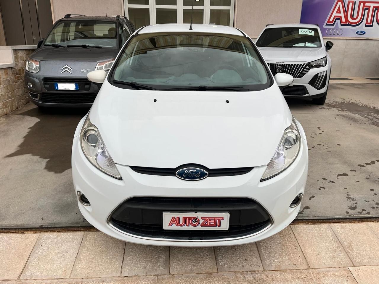 Ford Fiesta 1.4 TDCi 68CV 5 porte Titanium