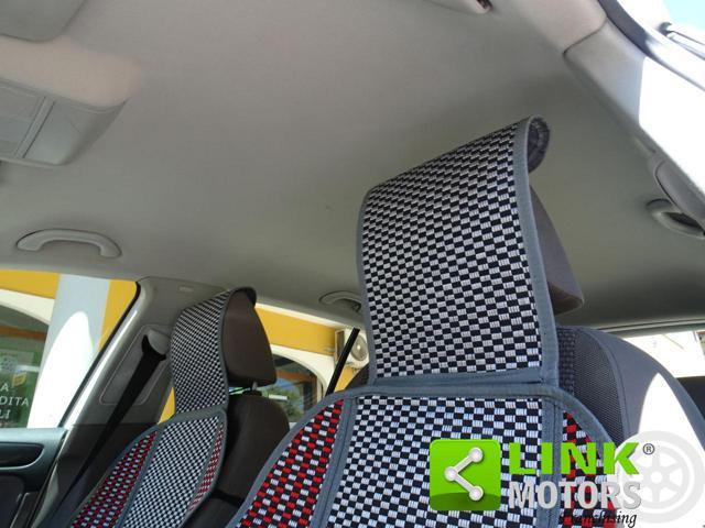 VOLKSWAGEN Golf 1.6 TDI 105 CV 5 PORTE