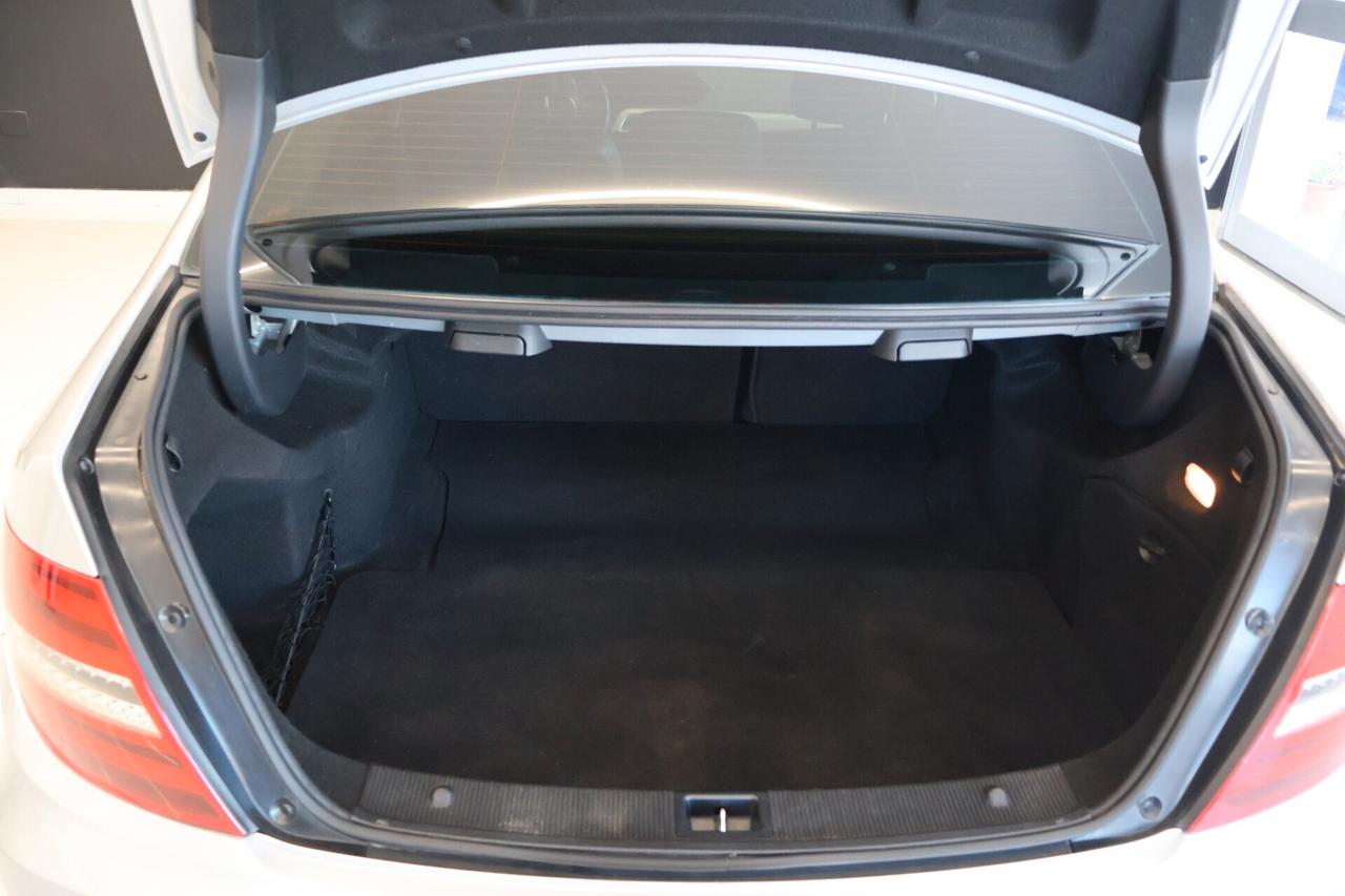 Mercedes-benz C 200CDI BlueEFFICIENCY Avantgarde