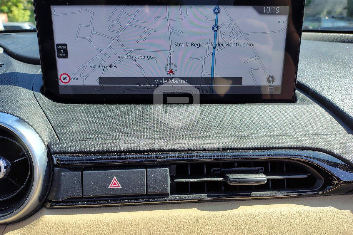 MAZDA MX-5 1.5L Skyactiv-G RF Exclusive-Line