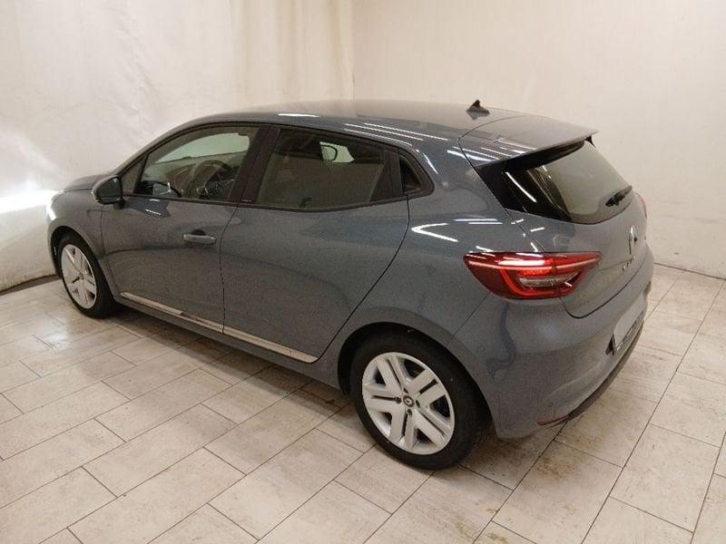 Renault Clio 1.6 E-Tech hybrid Intens 140cv auto my21